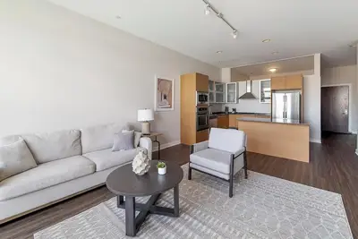Image de Landing | Incredible 2bd, Rooftop Lounge, Gym