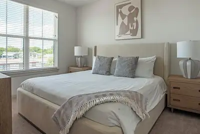 Image de Landing at The Parker Austin - 2 Bedrooms in Do. . .