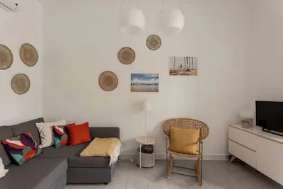 Image de Stylish 2-Bed Apartment with Terrace in Alcântara