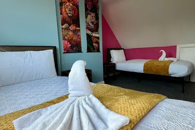 Image de Appartement-de Luxe-Salle de bain privée-Vue ville-Private Parking