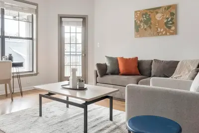 Image de Landing | Modern 2bd, Pool, Gym