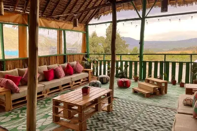 Image de Rift Valley stay pool big verandah sunsets - 2342