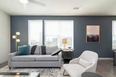 Image de Landing | Stylish 2bd, Yoga Studio, Pool