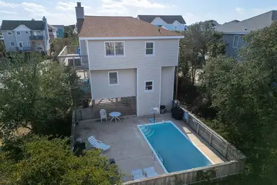 Image de Salty Vibes | Dog Friendly, Pool & Hot Tub