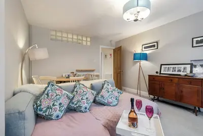 Image de 1 Belmont - Town Centre, Close to beach & shops