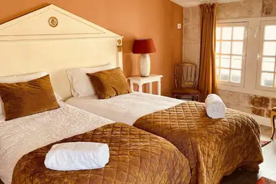 Image de Au coeur des remparts historiques d'Aigues-Mortes