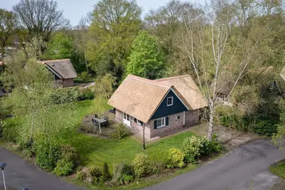Belle maison à Paasloo avec sauna
