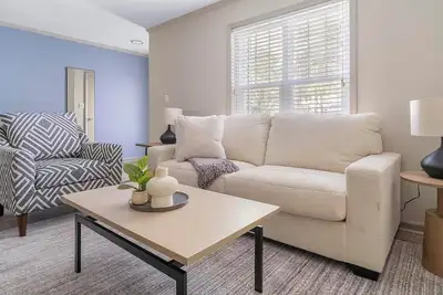 Image de Landing | Spectacular 2bd, Pool, Clubhouse