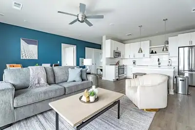 Image de Landing | Modern 2bd, Gym, Pool