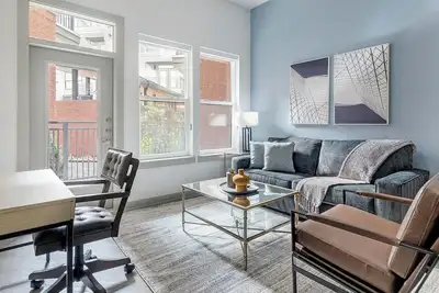 Image de Landing | Incredible 2bd, Yoga Studio