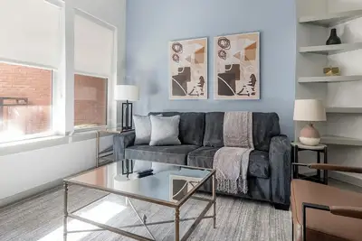 Image de Landing | Spectacular 2bd, Courtyard, Yoga Studio