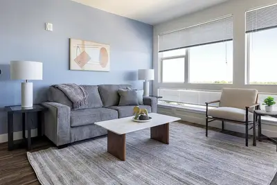 Landing | Modern 2bd, Gym, Yoga Studio