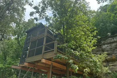 Image de Treehouse 4 - Treehouses at Starved Rock