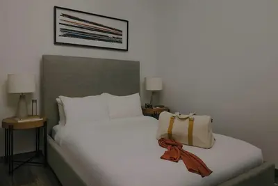 1 Bedroom King Apartment Ada