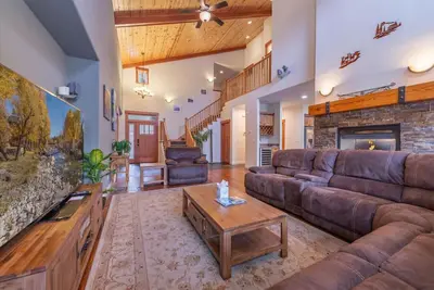 Image de 4 Br / 3. 5 Ba Home Near Downtown Truckee & Skiing!