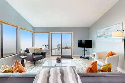 Image de Ocean views with Abundant Wildlife and Hot Tub