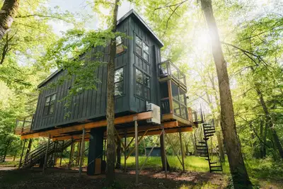Image de Treehouse 1 - Treehouses at Starved Rock