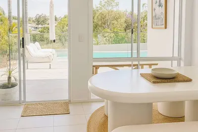 Image de Tugun Hilltop Family Oasis – w/ Pool & Play Area