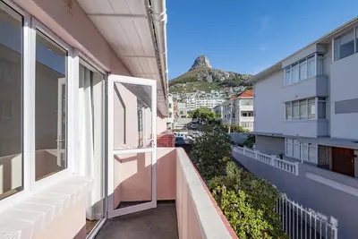 Image de Kiandra Bantry Bay Renovated 2-Bed Near Promenade