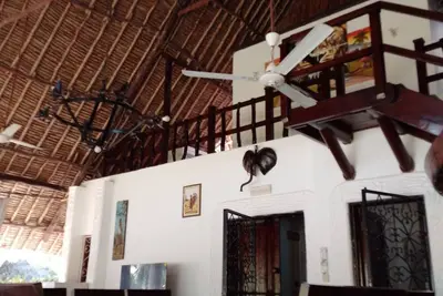 Image de Artistic Dreamscape 4br Villa Diani Beach, 5 minutes walk to the white beach
