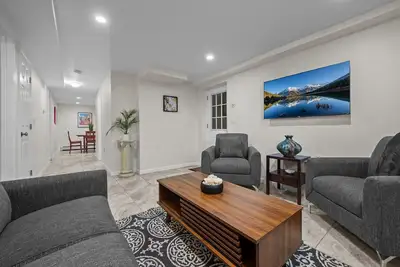 Image de New Listing! Minutes to Pearl St | Boulder Retreat | Amazing Views