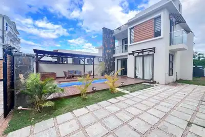 Image de Private villa in pereybere \n4 bedroom and 4 bathroom with private pool