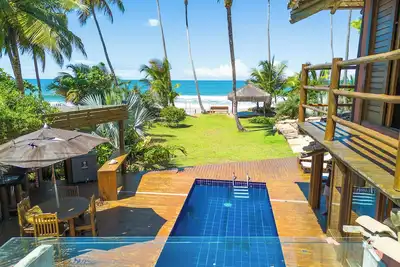 Image de Beachfront house with 5 suites with air conditioning, swimming pool and gourmet area.