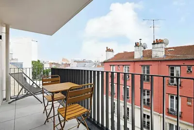 Image de Un Design 2-Ch/1SdB avec Terrasse à Clichy