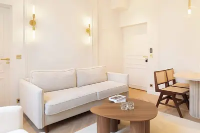 Image de Un somptueux 1ch/1SdB avec Services à La Madeleine