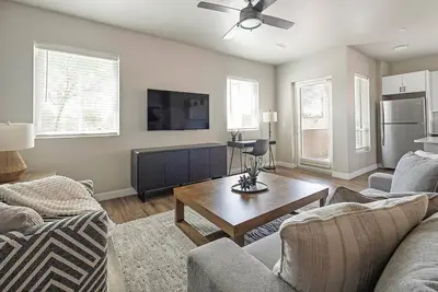 Image de Landing | Beautiful 2bd, Clubhouse