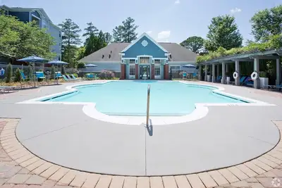 Image de Landing | Modern 2bd, Gym, Clubhouse