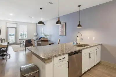 Image de Landing | Stunning 2bd, Yoga Studio, Gym