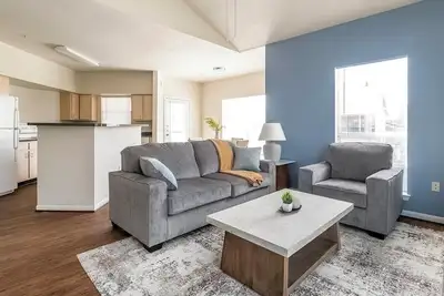 Image de Landing | Stylish 2bd, Clubhouse, Pool