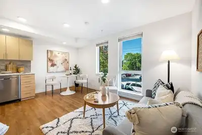 Image de Modern studio in Capitol Hill