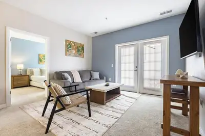 Image de Landing | Stylish 2bd, Clubhouse, Gym