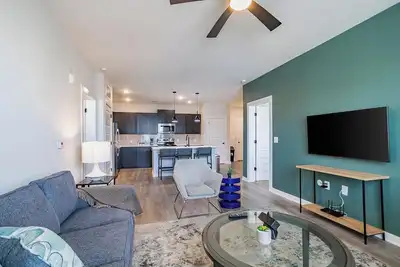 Image de Landing | Beautiful 2bd, Yoga Studio, Clubhouse