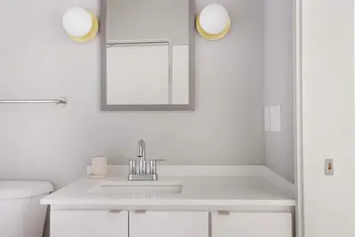 Image de Landing | Spectacular 2bd, Gym, Pool