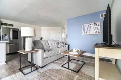 Image de Landing | Modern 2bd, Gym, Courtyard