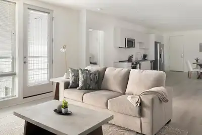 Image de Landing | Incredible 2bd, Yoga Studio, Gym