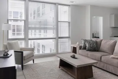 Image de Landing | Stunning 2bd, Gym, Yoga Studio