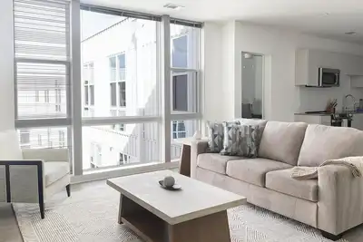 Image de Landing | Beautiful 2bd, Yoga Studio, Gym