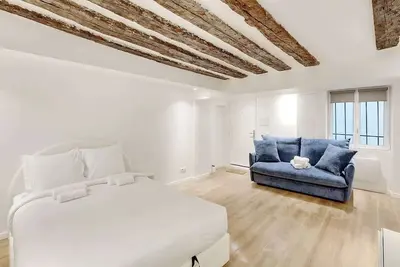 Image de Studio chaleureux & équipé au centre de Paris