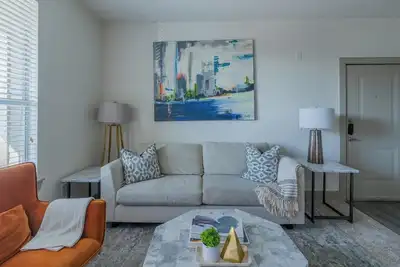 Image de Landing | Stunning 2bd, Courtyard, Clubhouse