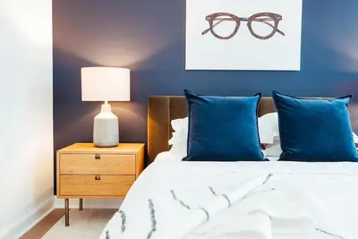 Image de Landing | Chic 3bd, Courtyard, Gym