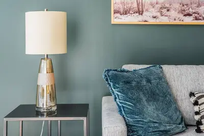 Image de Landing | Stylish 3bd, Yoga Studio, Courtyard