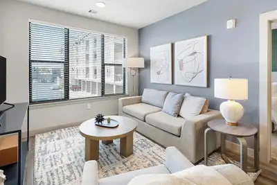 Image de Landing | Beautiful 2bd, Gym, Pool