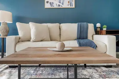 Image de Landing | Stylish 2bd, Courtyard, Gym