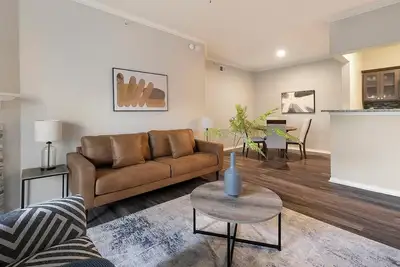 Image de Landing | Stylish 2bd, Gym, Pool