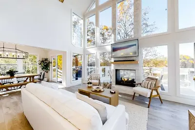 Image de Waterfront Norris Lake Gem, Sleep 11・Dock・Fire Pit