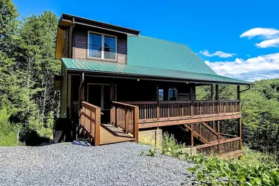 Image de Hillside Cabin, Sleeps 10・Hot Tub・Stunning Views